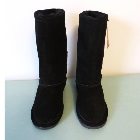 NWT BearPaw Tall Emma Classic Winter Slip-On Boots Black Suede Size 6 - Picture 4 of 14